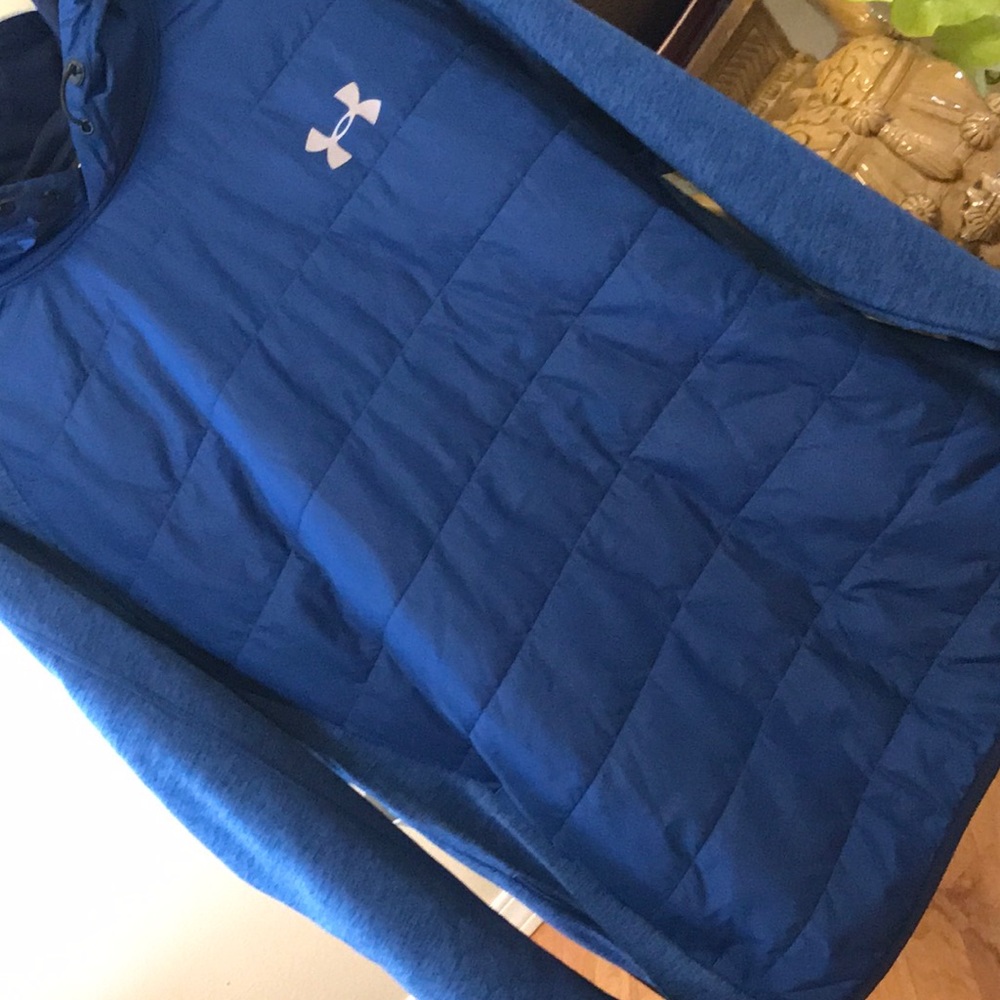 Under Armer Pull-over Hoodie